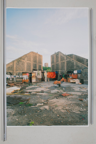 Kunstdruck (B-Ware) - Maša Stanić - Roma Village in Belgrade