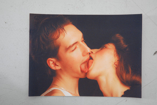 Kunstdruck (B-Ware) - Maša Stanić - Exchanging Saliva